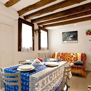 In The Heart Of Venezia
